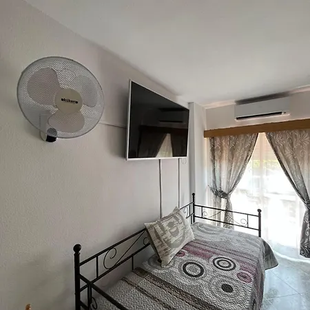 Apartamento Minerva Holidays Estudio Loft En Benalmádena